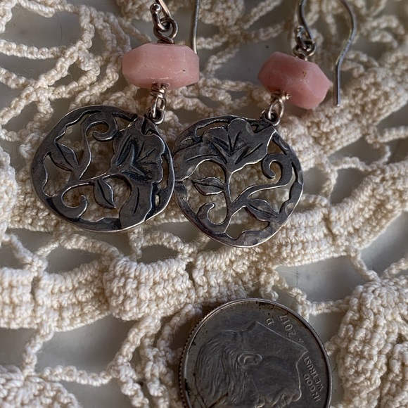 Retired SILPADA Pink Soapstone and Sterling silver earrings - Picture 7 of 9